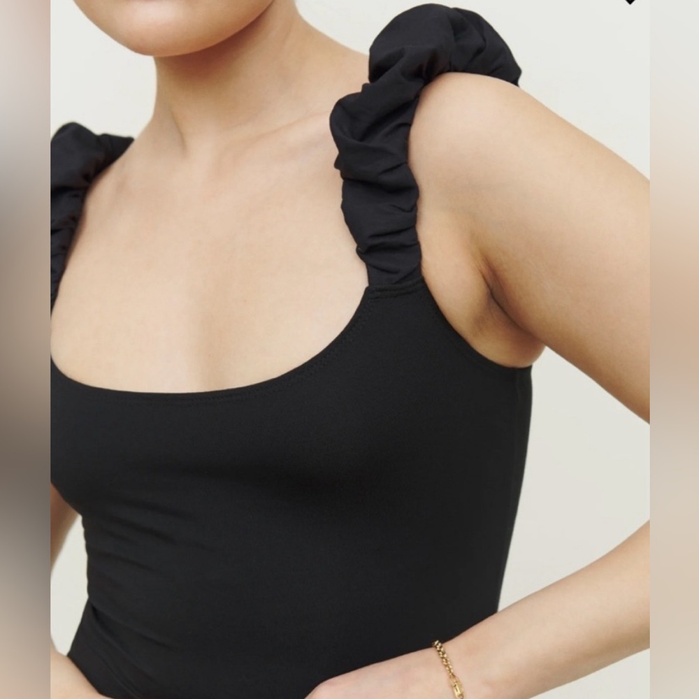 Reformation Teddy Knit Dress in Black color size Small - Picture 6 of 9
